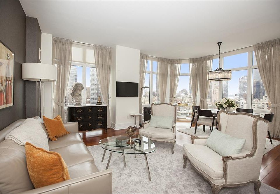 1st image of 300 E 55th St APT 15D