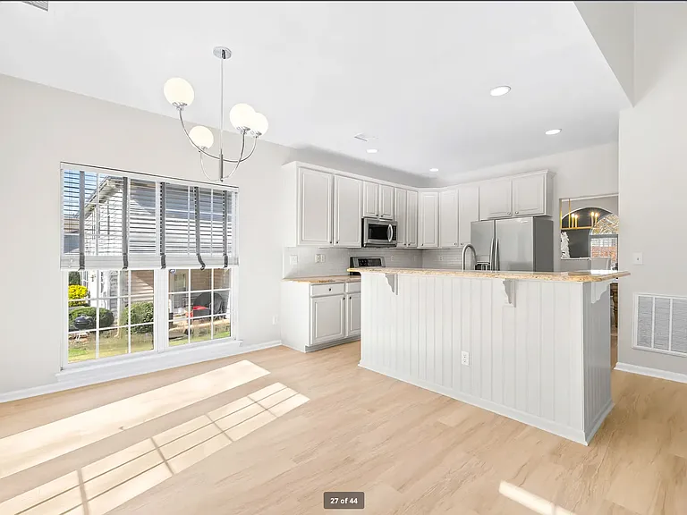 20307 Southshore Dr — Photo 11