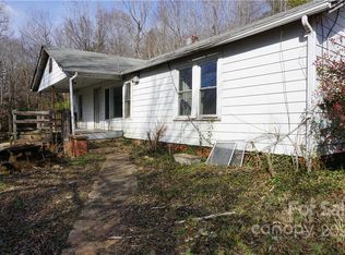 132 Wayside Pl, Lenoir, NC 28645