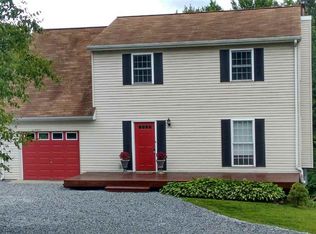 7356 Bills Rd, Middle Grove, NY 12850