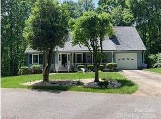 246 Hemlock Ln, Moravian Falls, NC 28654