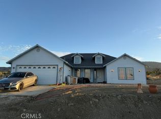 279 Juniper Rd, Pinon Hills, CA 92372