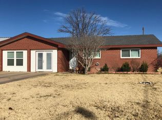 209 SW 16th St, Seminole, TX 79360