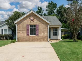 2528 Meadowlark Ln, Northport, AL 35476