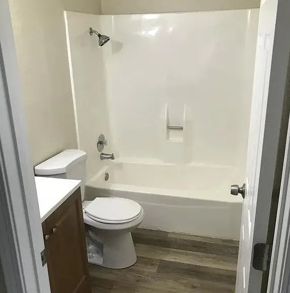 Unit Photo