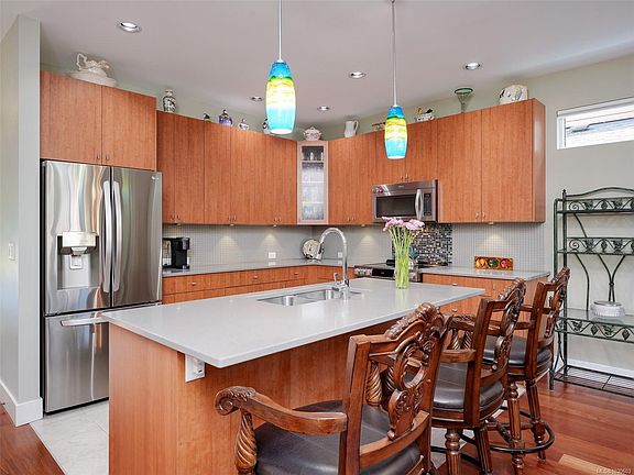 5th image of 854 Caroline Rd #2