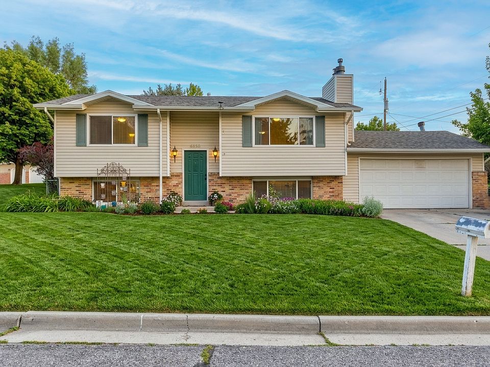 1st image of 636 N Kingston Pl