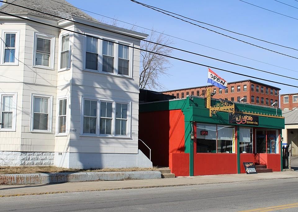 2nd image of 447 River St