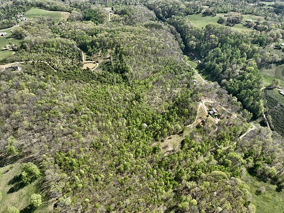 5th image of 1 Lay Hollow Rd