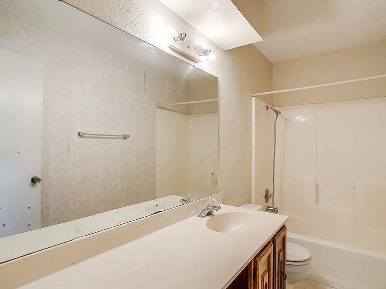 127 Allencrest Dr — Photo 28