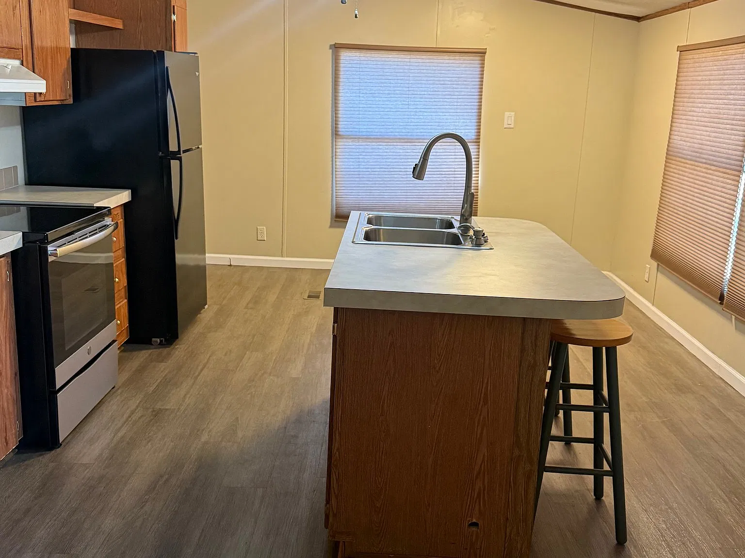 Spacious Unit for Rent in Franklin, TX - Available Nov 2026 at $1500/month — Photo 2