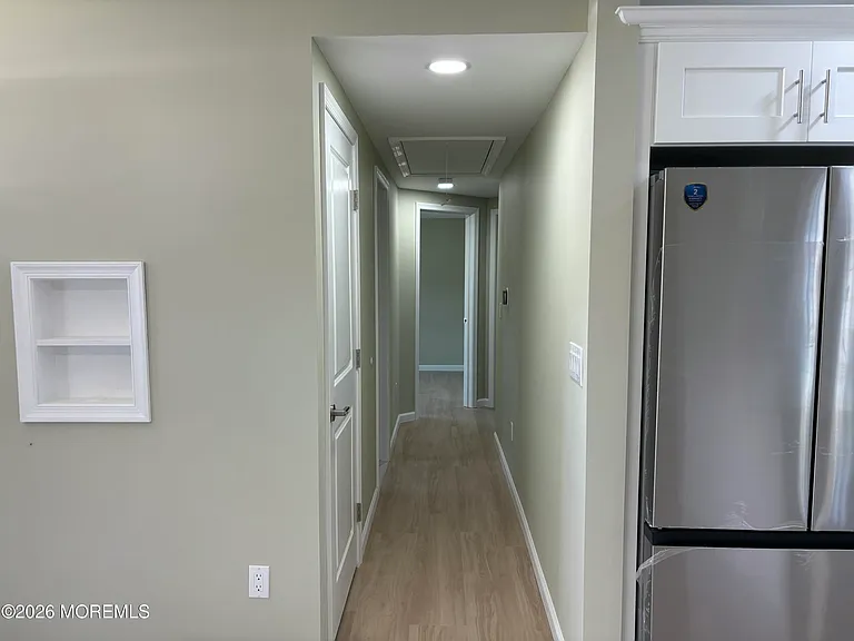 14 Skippers Blvd — Photo 4