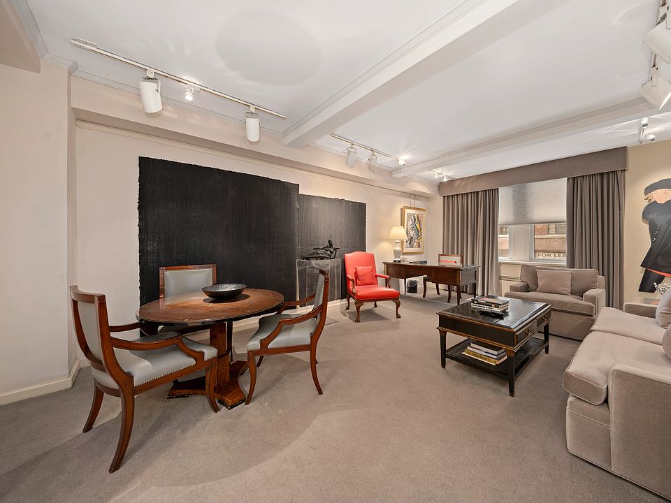 1st image of 111 E 56th St #302