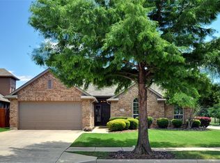 8100 Mountain Cedar Dr, Fort Worth, TX 76131