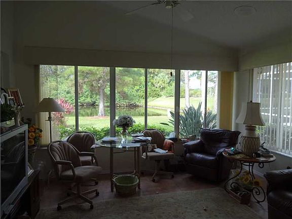 5th image of 742 Harrington Lake Dr N #119