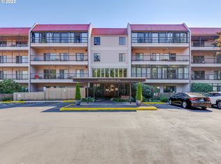 45 Eagle Crest Dr APT 208, Lake Oswego, OR