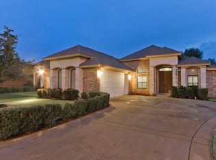 2104 E 21st St, Mission, TX 78572