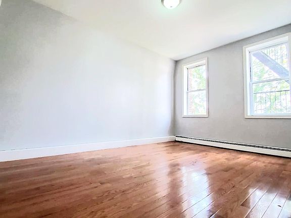 3rd image of 583 W Side Ave #2F