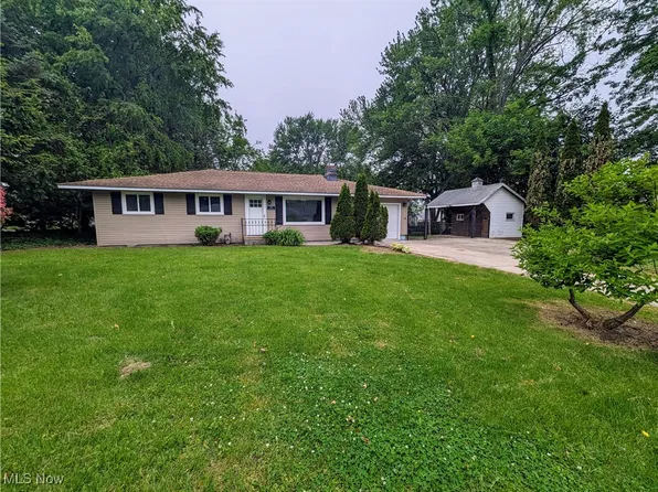 1396 Oldsmar Ave, Madison, OH 44057