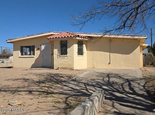 1705 Lester Ave, Las Cruces, NM 88001