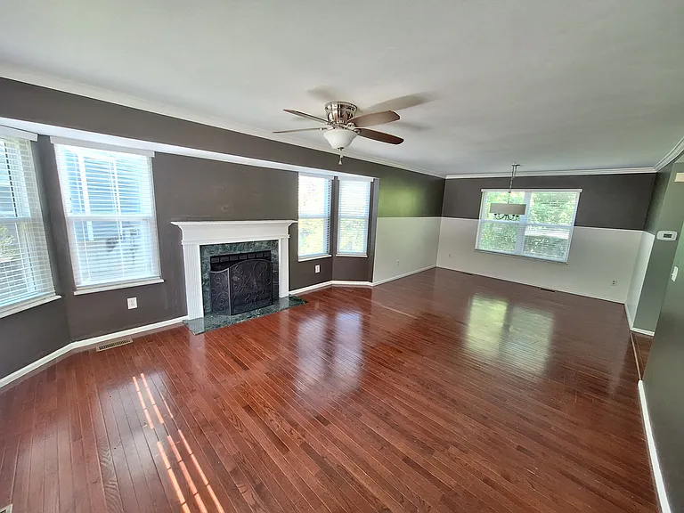 1502 Glenn Brooke Woods Cir — Photo 2