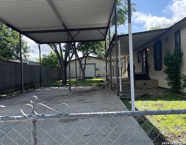 2 bed, 2.0 bath, 1088 sqft, $1,000 — Photo 4