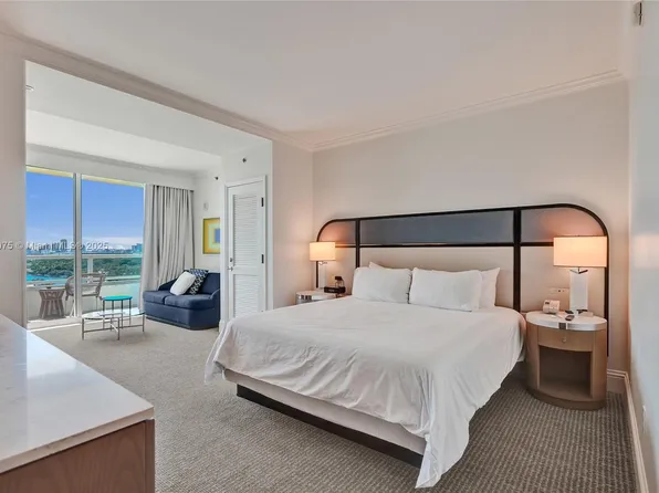 4401 Collins Ave #1408, Miami Beach, FL 33140