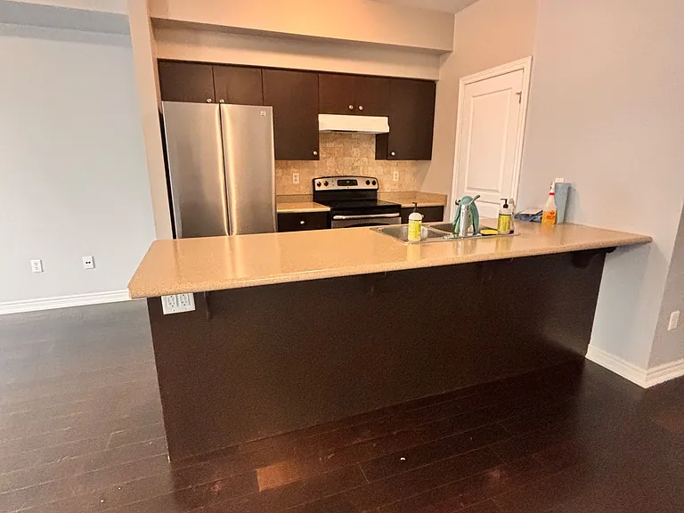 362 Plains Rd E #31 — Photo 8