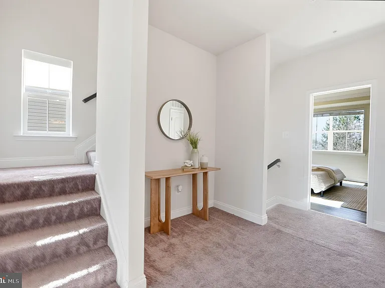 16428 Fife Way — Photo 20