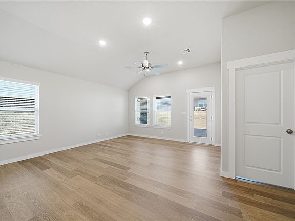 5th image of 14635 E 39th Pl S