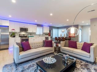 11717 Hatteras St, Valley Village, CA 91607