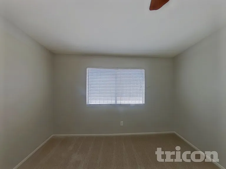 2801 Sing Song Way — Photo 6