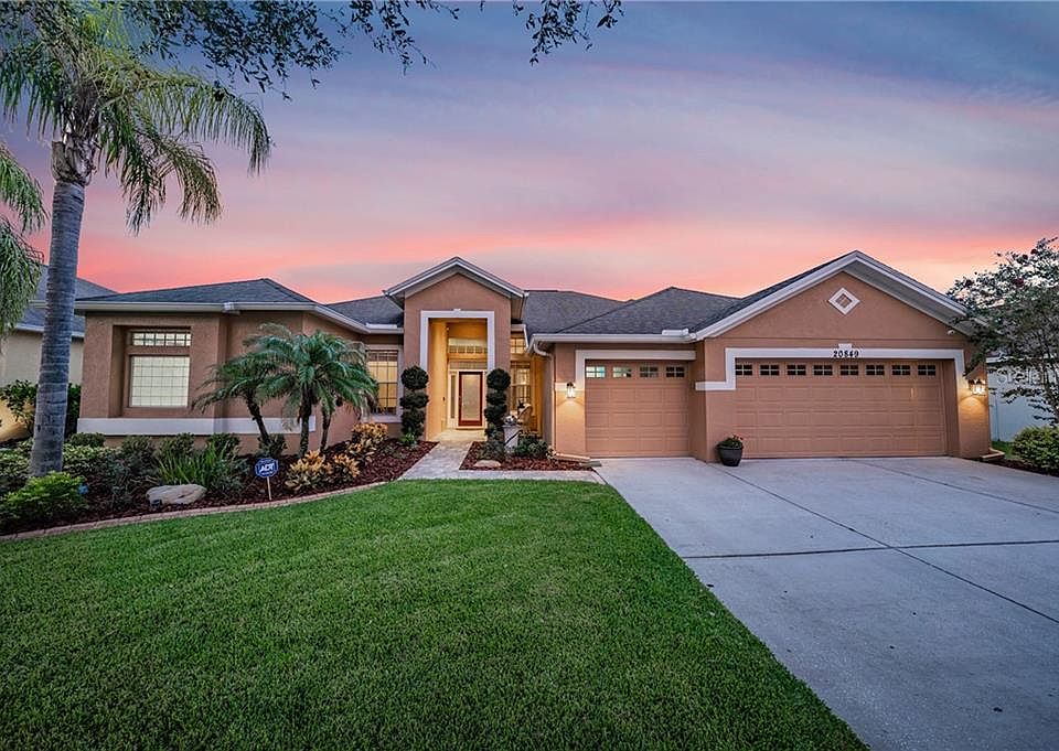 1st image of 20849 Cedar Bluff Pl