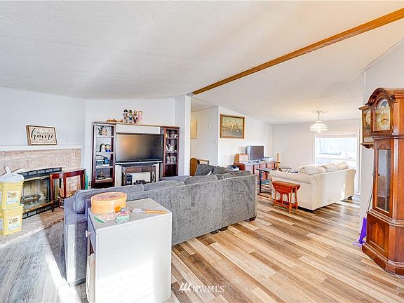 5th image of 1154 Paul Ave