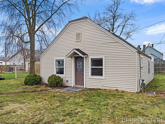 2nd image of 172 Reed Ave