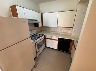(Undisclosed Address), Richmond Hill, NY 11418