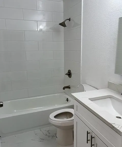 Bathroom downstairs