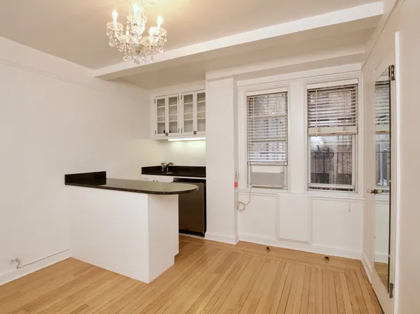 321 East 43rd Street image 1 of 11