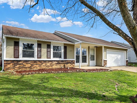 3rd image of 3265 Cherry Lake Ln