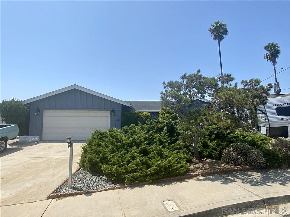 1st image of 834 Dale Ct