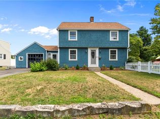 71 Tryon Ave, Rumford, RI 02916