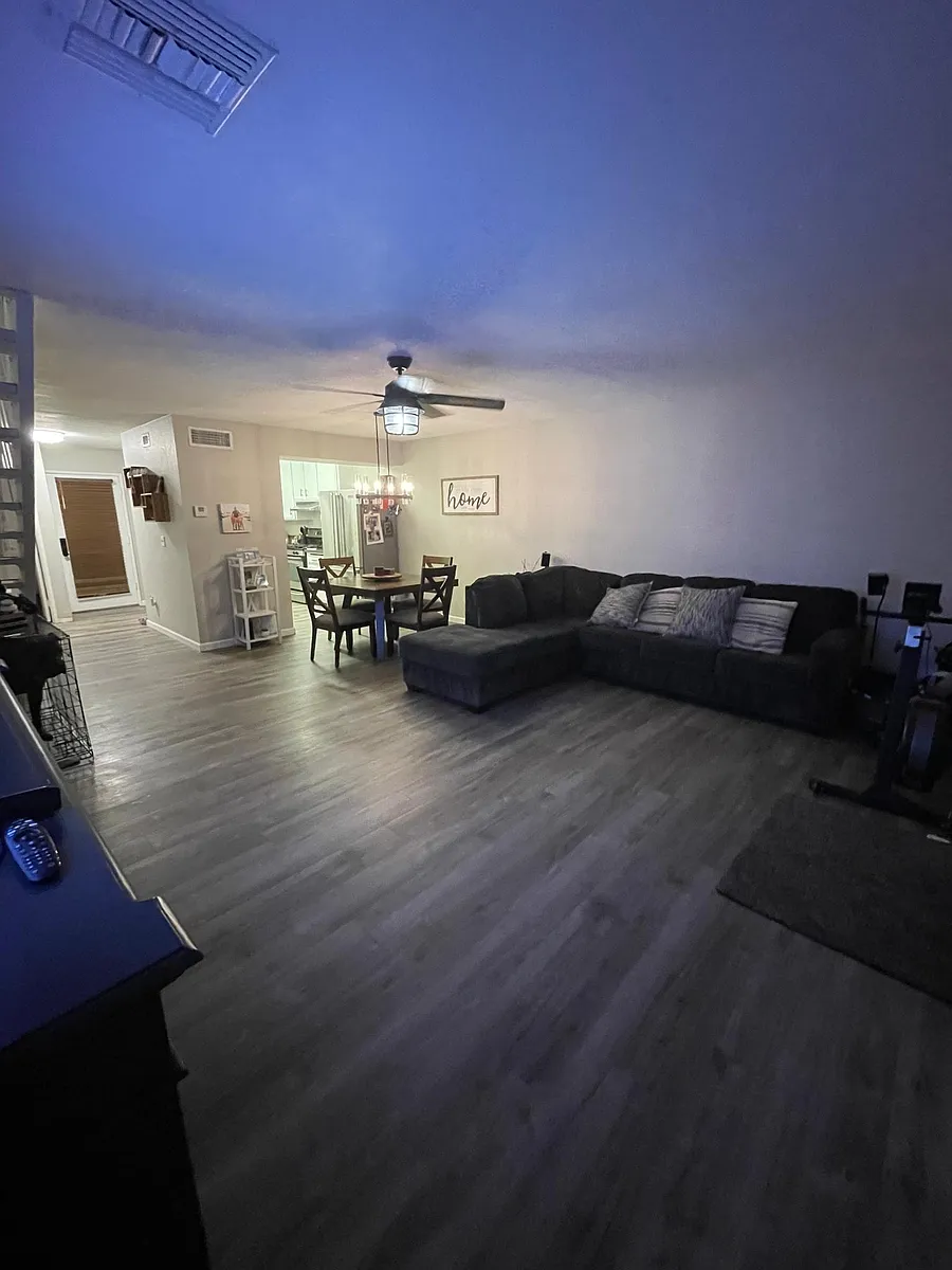 Building Photo - 1154 S 8th St #3
