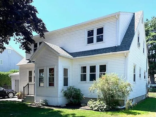 56 Olivetti Pl, Plattsburgh, NY 12901