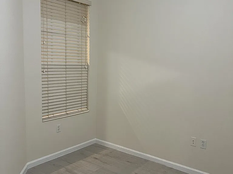 2128 River Turia Cir — Photo 27