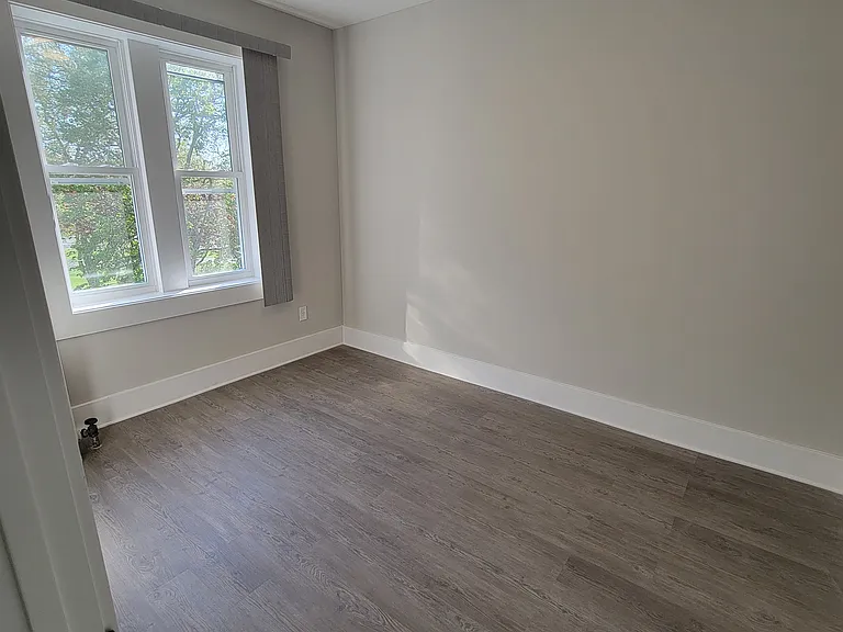 192 Kensington Ave #401 — Photo 8