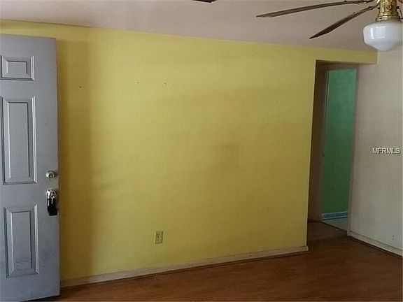 4th image of 2824 Harriet Dr