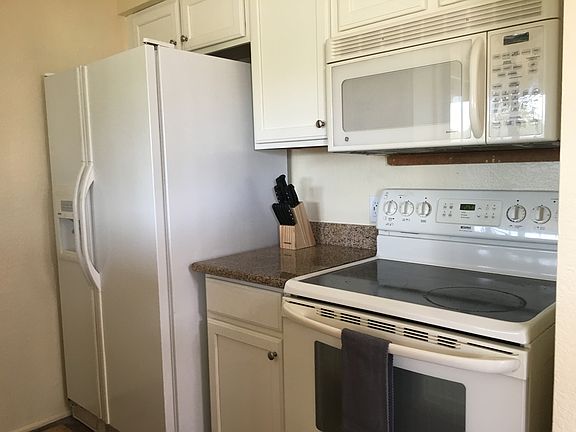 Galley kitchen east wall