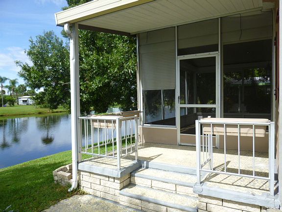 5th image of 8775 20th St Lot 330