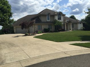 8084 Grayson Green St NW, Massillon, OH 44646