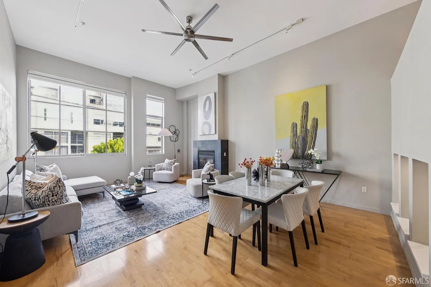 2412 Harrison St APT 101 photo 1